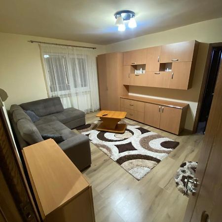 Apartament Regim Hotelier 데바 외부 사진