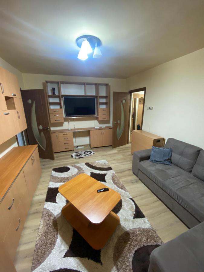 Apartament Regim Hotelier 데바 외부 사진